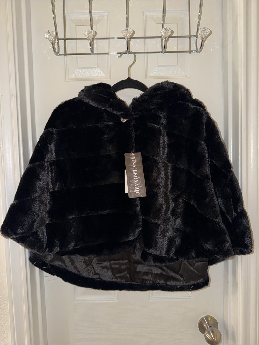Nina Leonard Black Fur Cape with Rhinestone Magnetic Button